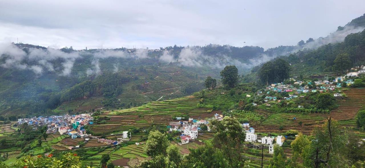 Minus 1 Hotel Kodaikanal Exterior photo