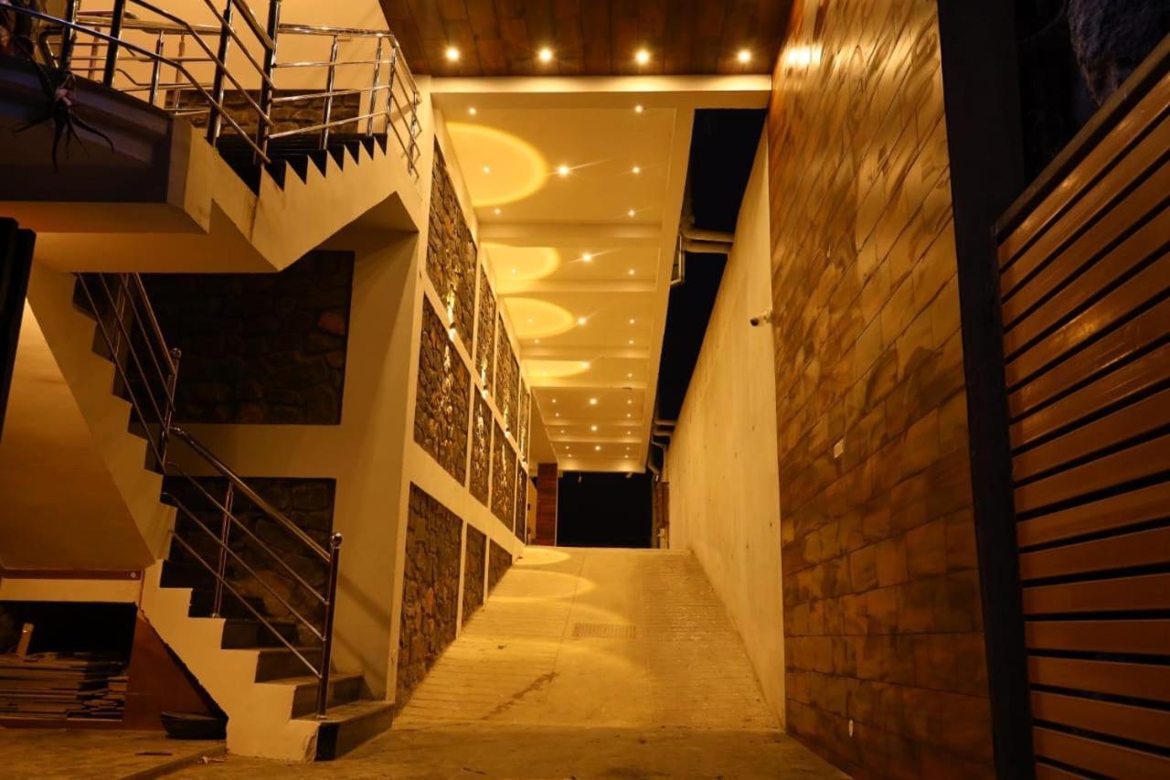 Minus 1 Hotel Kodaikanal Exterior photo
